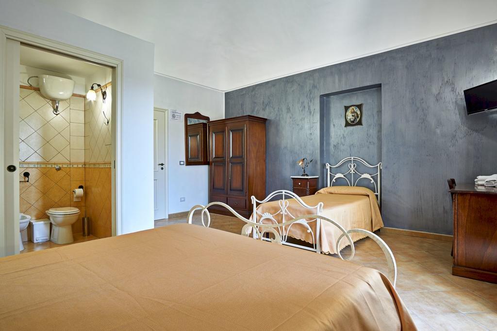 Вілла Agriturismo Conte Ruggero Centuripe Екстер'єр фото
