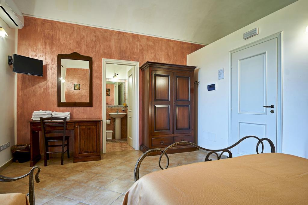 Вілла Agriturismo Conte Ruggero Centuripe Екстер'єр фото