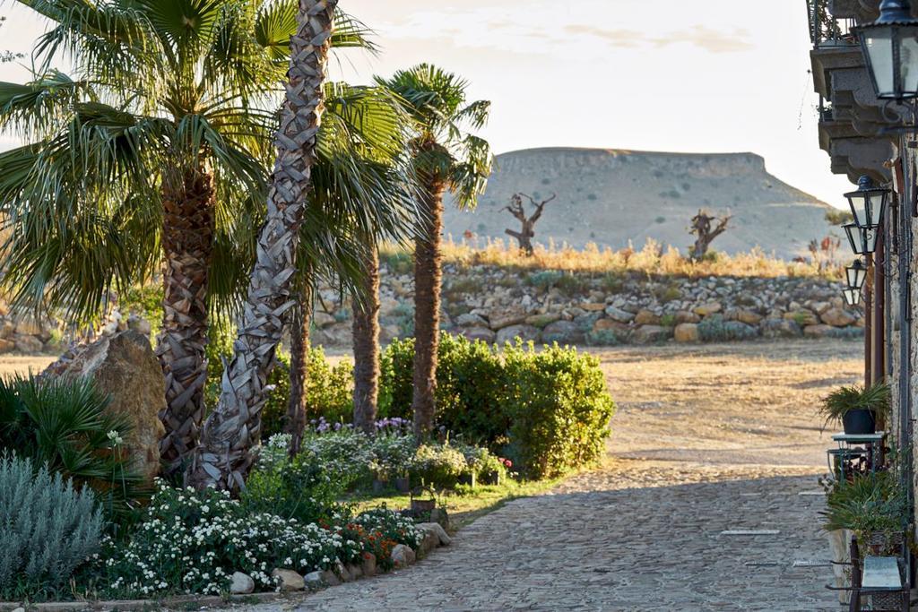 Вілла Agriturismo Conte Ruggero Centuripe Екстер'єр фото
